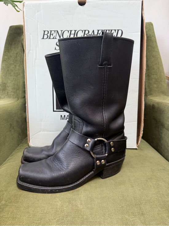 Frye Shoes - Frye Women’s 77300 12R Black Leather Harness Boots with Metal Ring Size 8